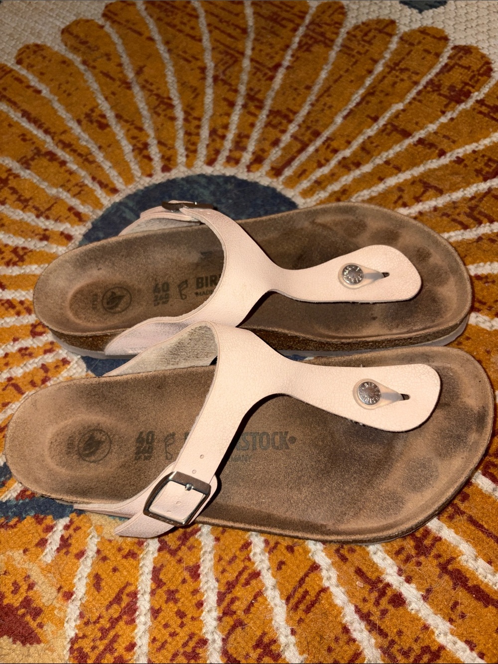 Birkenstock Women's Vegan Leather Sandals size 40/9 - Picture 2 of 9